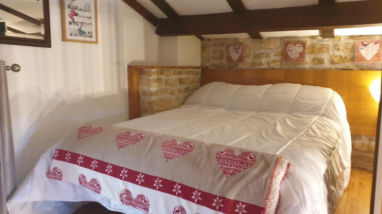 Chocolate Box Cottage Parzac Bagian luar foto